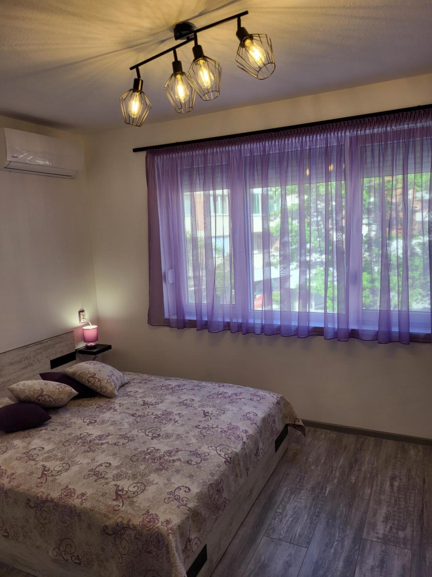 Purple Studios Veliko Tarnovo Phòng bức ảnh